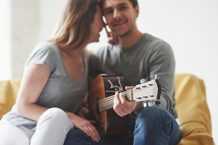 Strum Your Way to Joy: A Detailed Guide for Beginners Embarking on the Guitar Journey